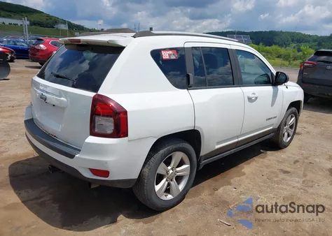 2015 Jeep Compass Sport из США, поврежденный, VIN 1C4NJDBB8FD371000